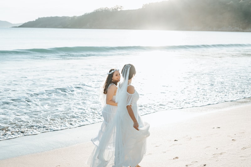 Retro Beachy Waves for Vintage Brides: The Ultimate Guide to Achieving Effortless Elegance